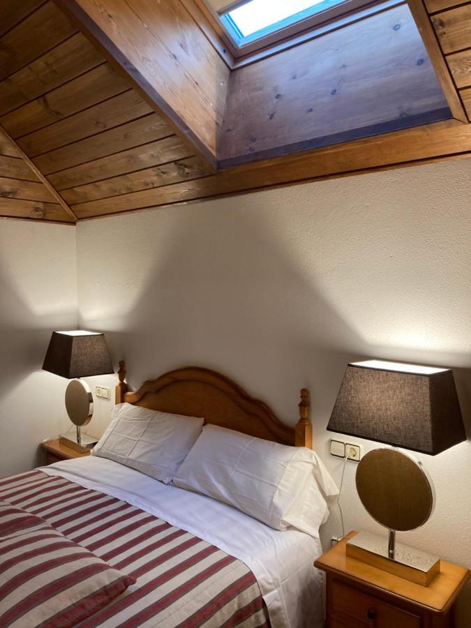 Atico Jaca A 200 M De La Ciudadela Apartment ภายนอก รูปภาพ